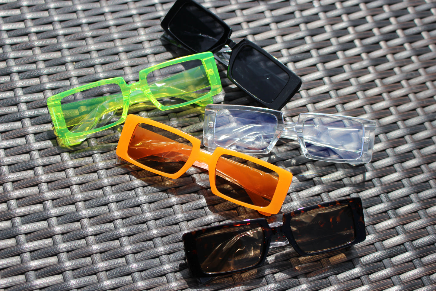 DIME PIECE SUNGLASSES