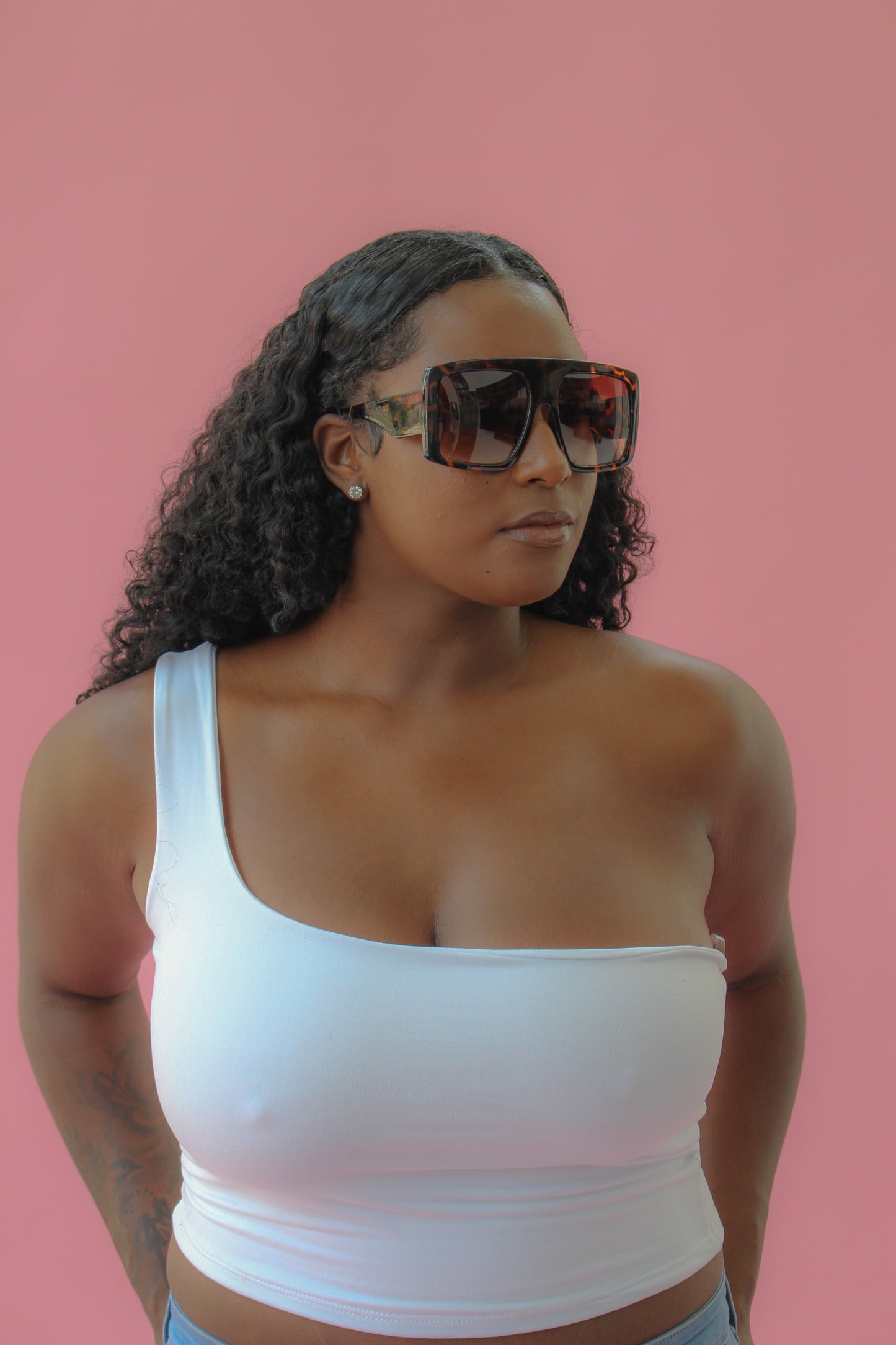 MISSY OVERSIZED SUNGLASSES